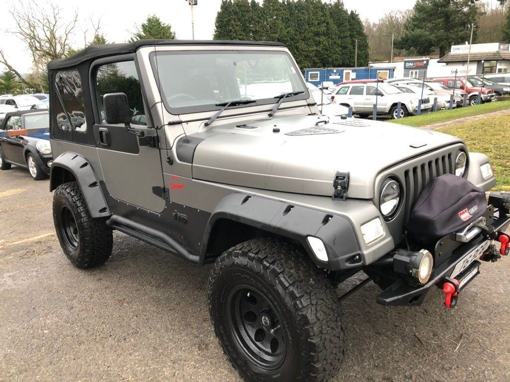 Jeep Wrangler SPORT SOFT TOP 4X4 Jeep Wrangler SPORT SOFT TOP 4X4